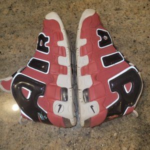 Nike Air Uptempo Bulls Size 3Y